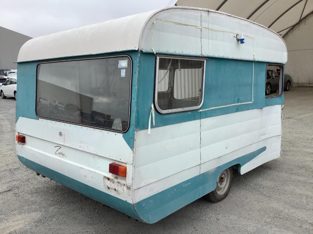 Photo '4' of ZEPHYR Caravan Caravan Photo '4' of ZEPHYR Caravan Caravan